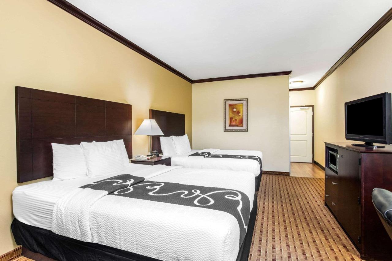La Quinta By Wyndham Ennis Hotel Kültér fotó